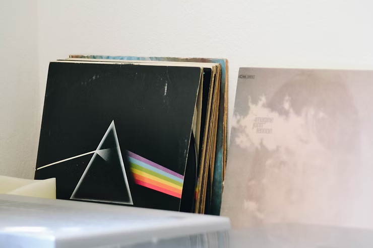 Choosing Between: Backstage Pass, Headliner or Collector’s Cut: Which Box Fits Your Needs?